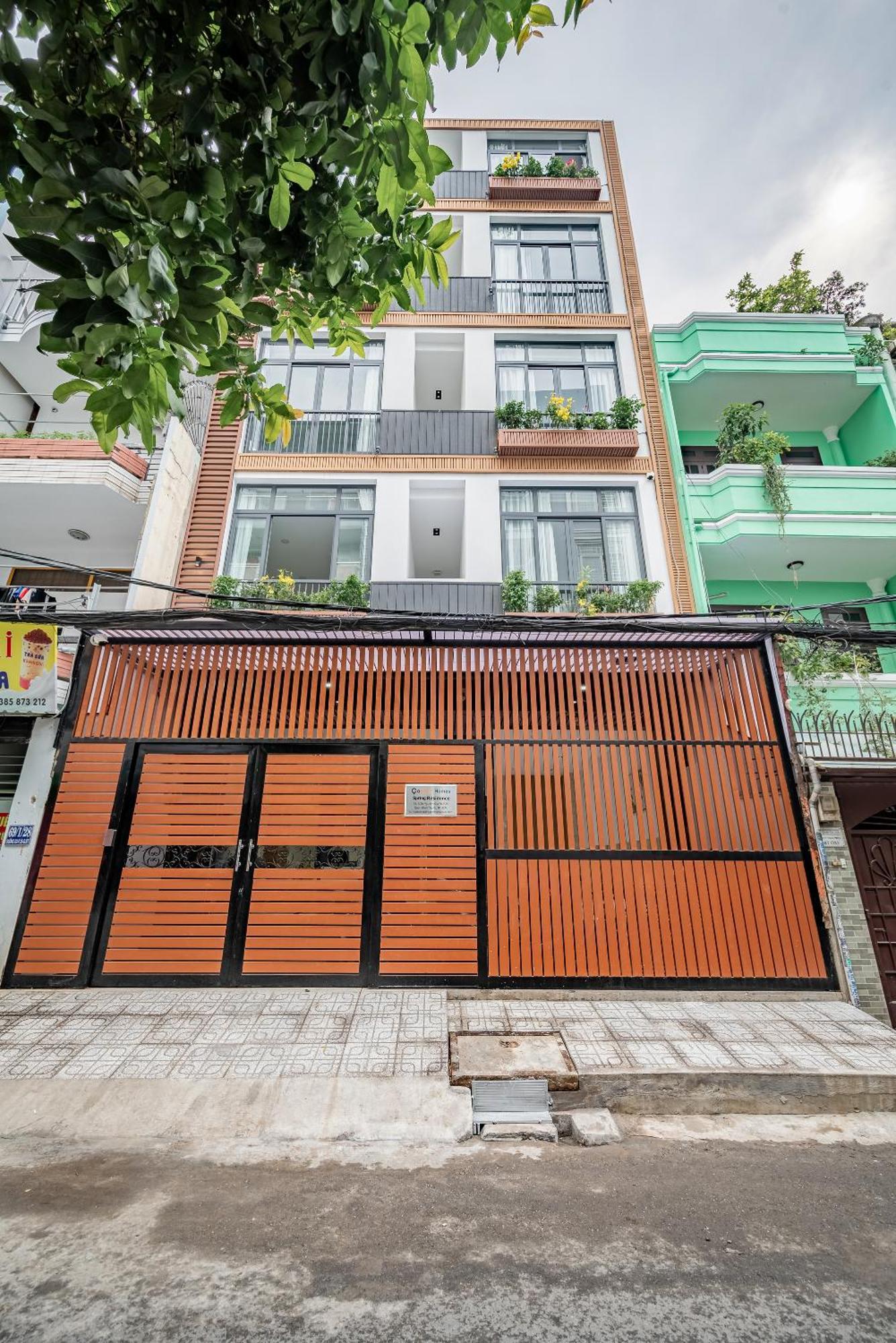 Cozrum Homes - Spring Residence Ho Chi Minh City Exterior photo